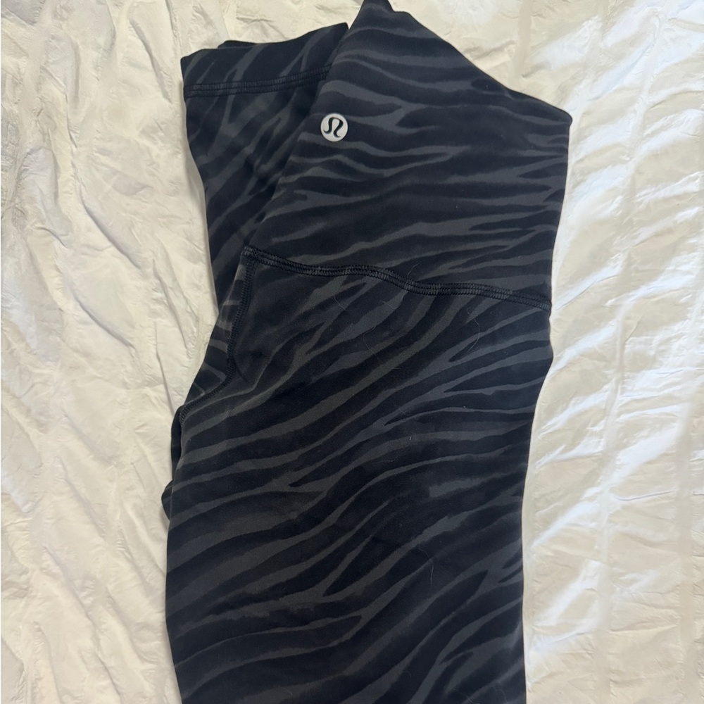 lululemon align zebra print leggings 25”